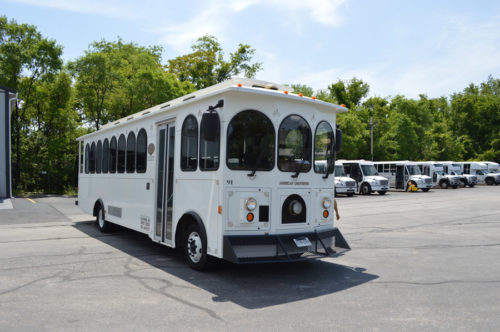Image of white trolley on American Limousines website